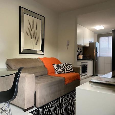 Sinta-se em Casa! Apto Novo, Aconchegante, Funcional - 1 Quarto atende até 2 pessoas com cama de casal ou 2 Quartos para até 4 pessoas com camas de solteiro Montes Claros Exterior foto