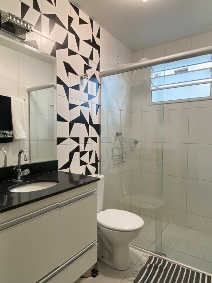 Sinta-se em Casa! Apto Novo, Aconchegante, Funcional - 1 Quarto atende até 2 pessoas com cama de casal ou 2 Quartos para até 4 pessoas com camas de solteiro Montes Claros Exterior foto