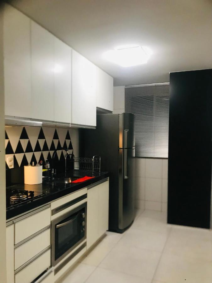 Sinta-se em Casa! Apto Novo, Aconchegante, Funcional - 1 Quarto atende até 2 pessoas com cama de casal ou 2 Quartos para até 4 pessoas com camas de solteiro Montes Claros Exterior foto
